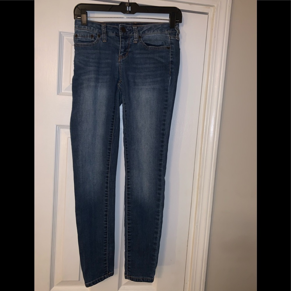 Aeropostale Blue Jeans Jegging, Size 0 Short